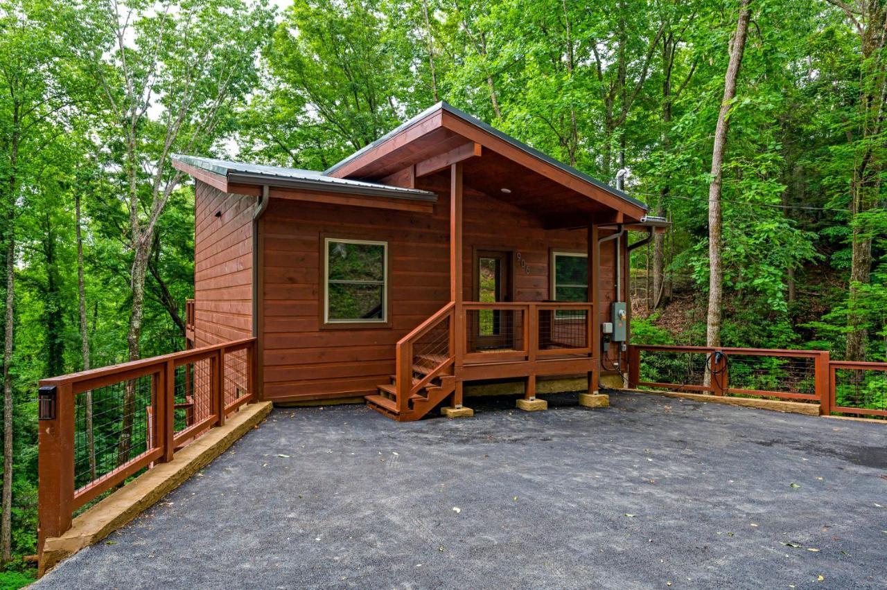 New Cozy Mountain Cabin Hot Tub Near Downtown Gatlinburg Extérieur photo