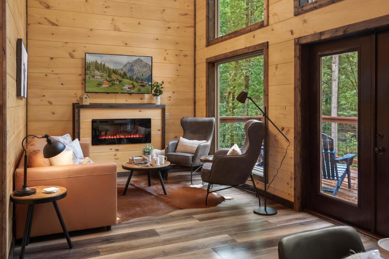 New Cozy Mountain Cabin Hot Tub Near Downtown Gatlinburg Extérieur photo