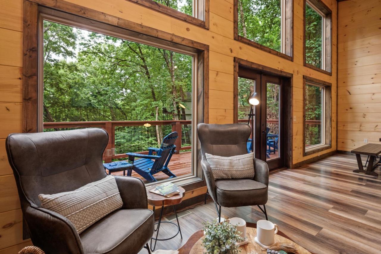 New Cozy Mountain Cabin Hot Tub Near Downtown Gatlinburg Extérieur photo