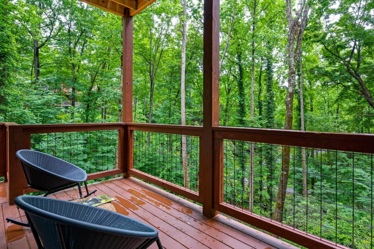 New Cozy Mountain Cabin Hot Tub Near Downtown Gatlinburg Extérieur photo